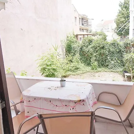 Διαμέρισμα Palm House & - ενοικιαζόμενα - *